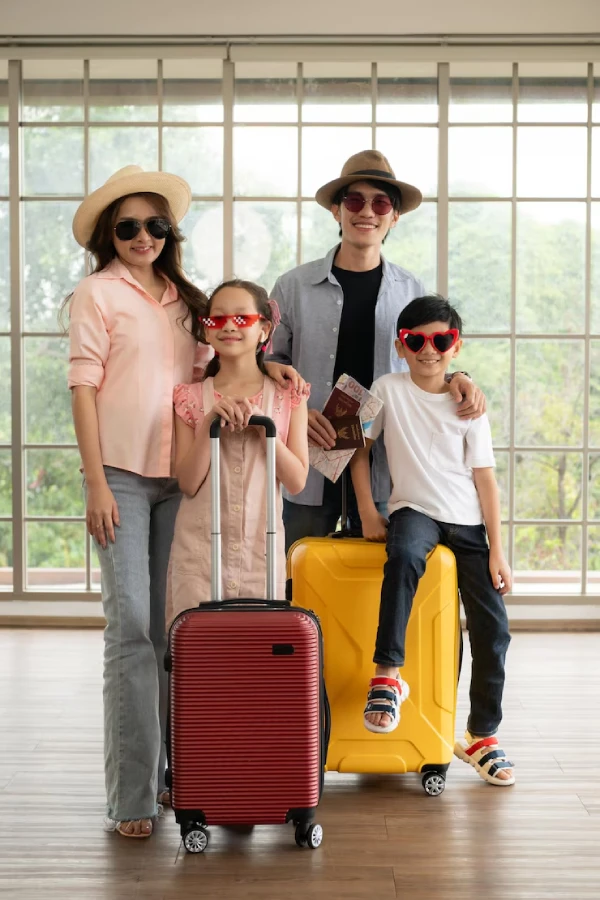 travntoursintl.in
